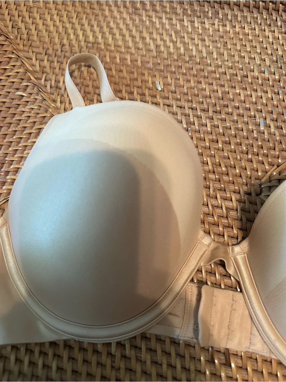 Wacoal Push-Up Bra 34D Nude Beige Underwire T-Shirt Bra NWOT